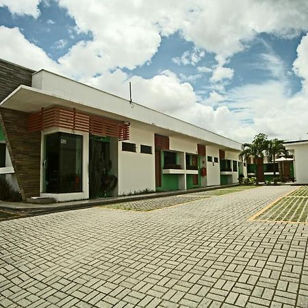 מנאוס Hotel Talissa 1 מראה חיצוני תמונה